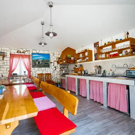 Veronika Holiday home