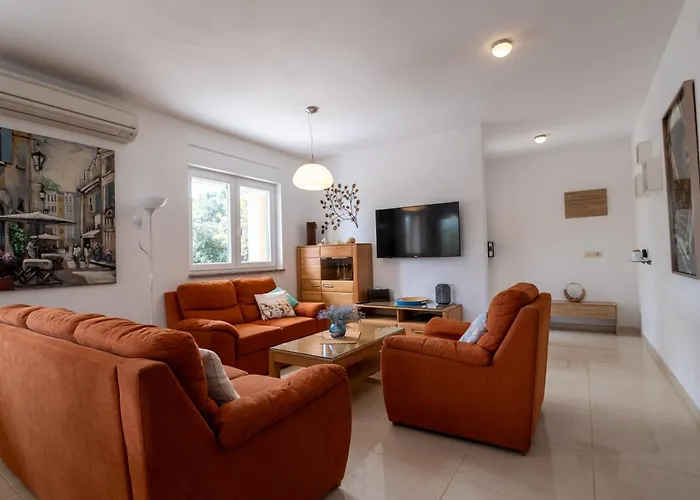 Veronika Ferienhaus Vinkuran